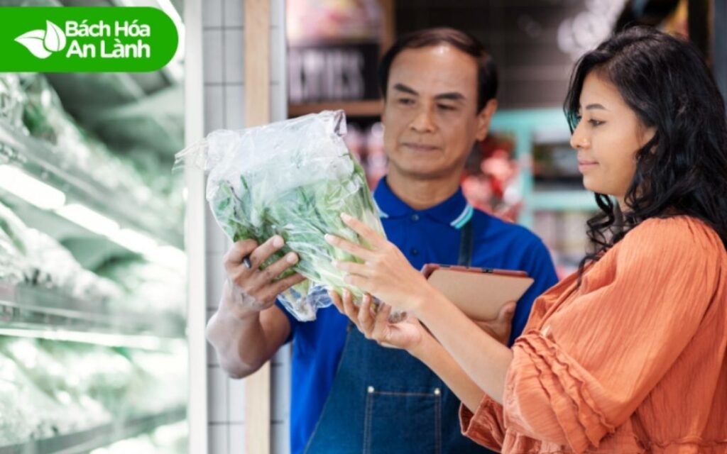 Cơ hội cho các chủ tiệm tạp hoá, tiệm tạp hoá